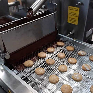 Lebkuchen und andere Hohlkörper überziehen bei LCM