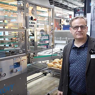 Kövy auf der Iba: Robuste und bewährte Anlagentechnik für Schnittbrötchen und mehr